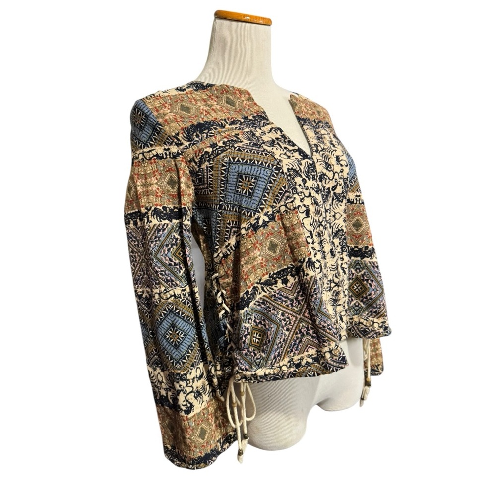 ANAMA Boho Top - Picture 2 of 7